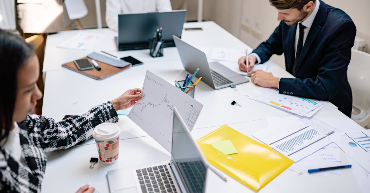 贴吧实名账号：北京字画平台哪个代理好